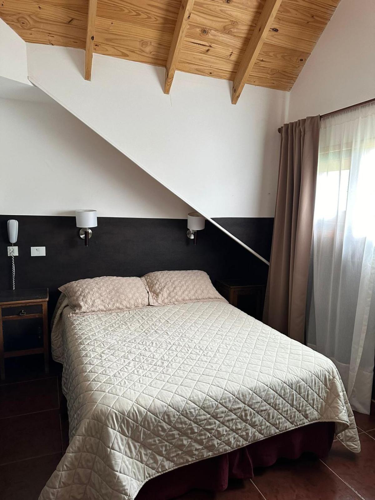 Meulen Hosteria Y Apart El Calafate Exterior foto